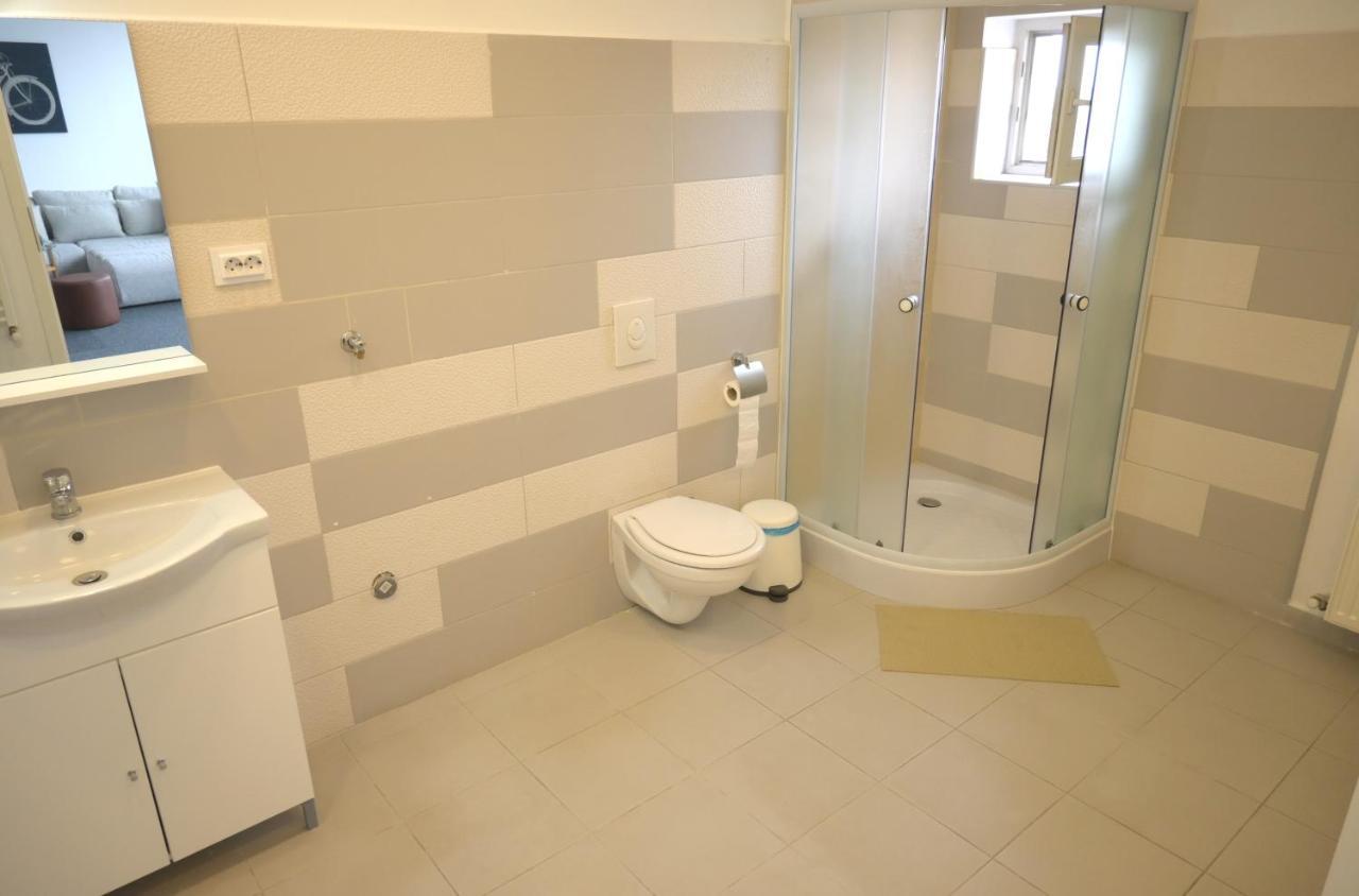 Luana Airport Apartments #7 Otopeni Exterior photo